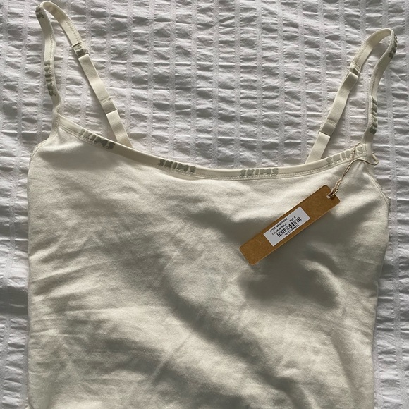 NWT SKIMS Cotton Logo Bodysuit - colour marble - Picture 5 of 7